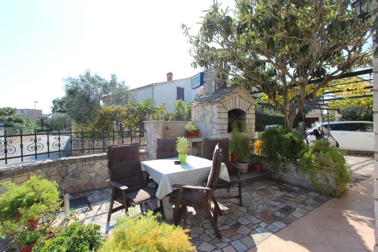 Guest House Rexa Ρόβινι Εξωτερικό φωτογραφία